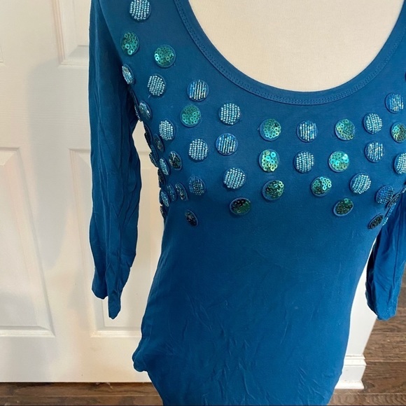 Philosophy by Republic Sequin and Beaded Top, Sm - Picture 3 of 5